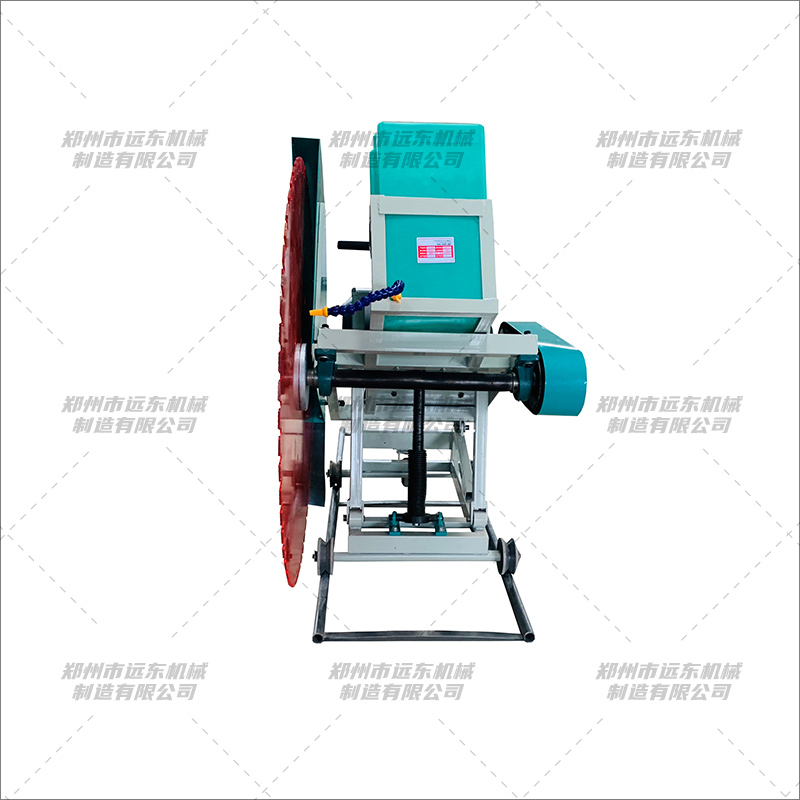 JT1200型軌道款馬路切割機(jī)(圖5) JT1200型軌道款馬路切割機(jī)(圖5)