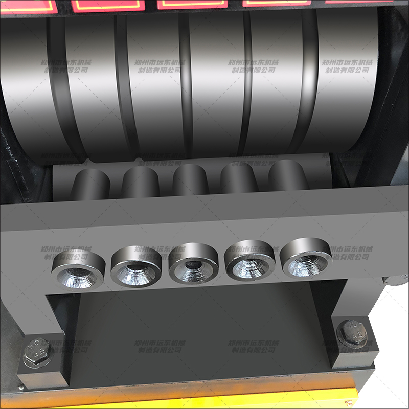 6-14型廢舊鋼筋調(diào)直機(圖4) 6-14型廢舊鋼筋調(diào)直機(圖4)